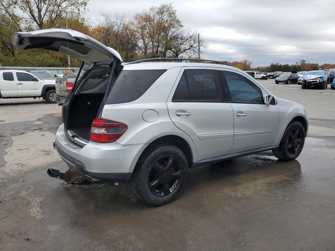 Image 3 of 2008 MERCEDES-BENZ ML 350 2008 with VIN 4JGBB86E48A401251