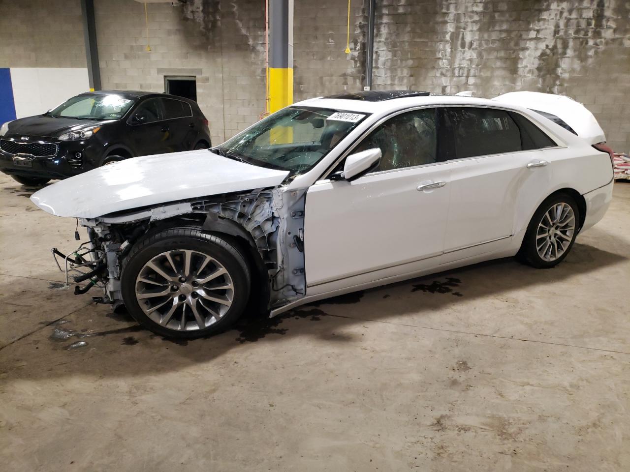 Image 1 of Cadillac Ct6 Luxury 2018 with VIN 1G6KE5R65JU133753