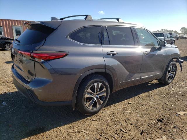 Image 3 of 2021 TOYOTA HIGHLANDER XLE 2021 with VIN 5TDGZRBH3MS531210