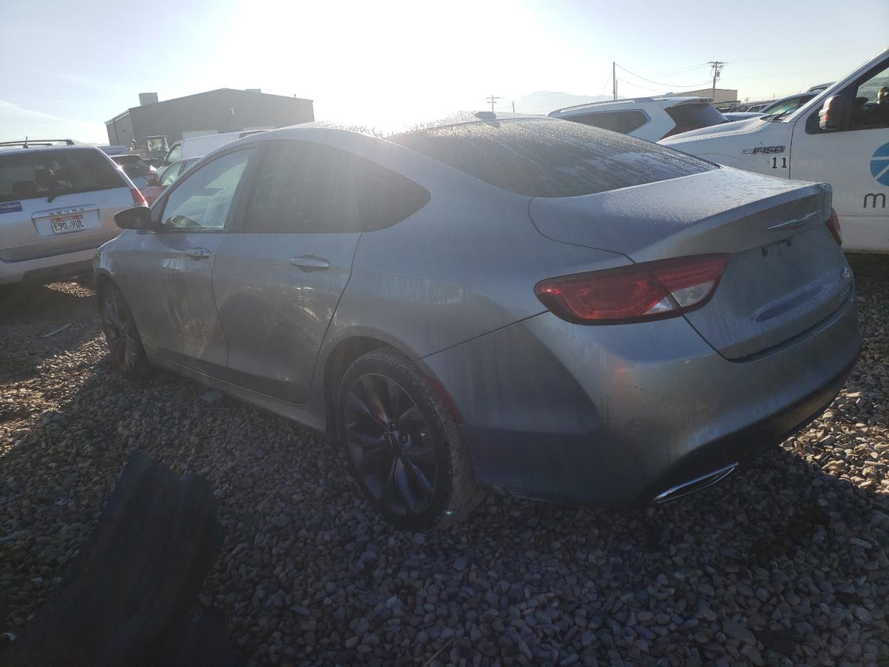 Изображение 2 2015 CHRYSLER 200 S 2015 с VIN 1C3CCCBG8FN642790