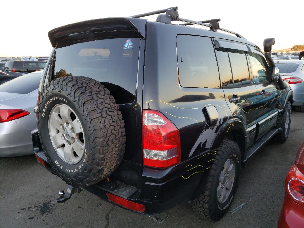 Image 3 of 2003 MITSUBISHI MONTERO LIMITED 2003 with VIN JA4NW51S23J050831