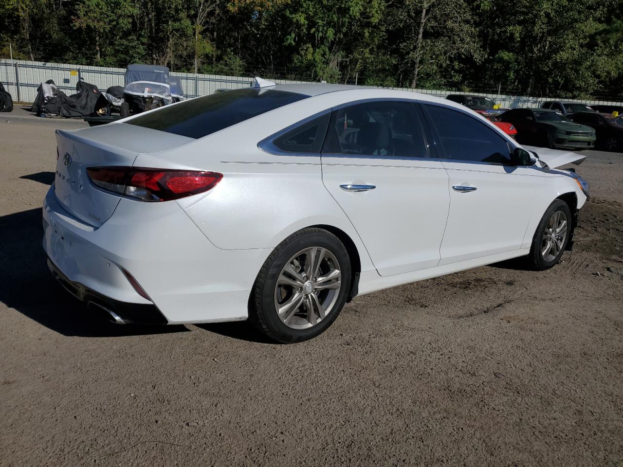 Image 3 of 2018 HYUNDAI SONATA SPORT 2018 with VIN 5NPE34AF2JH633305