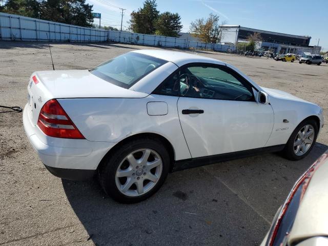 Obraz 3 z 1999 MERCEDES-BENZ SLK 230 KOMPRESSOR 1999 z VIN WDBKK47F1XF120755