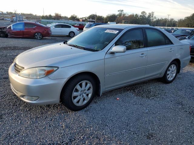 Obraz 1 z 2004 TOYOTA CAMRY LE 2004 z VIN 4T1BF32K94U570662
