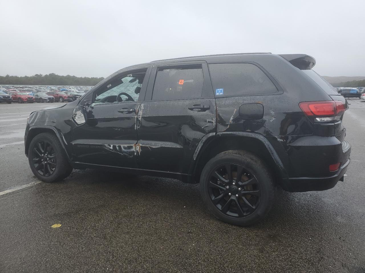 Изображение 2 2017 JEEP GRAND CHEROKEE LAREDO 2017 с VIN 1C4RJFAG7HC879459