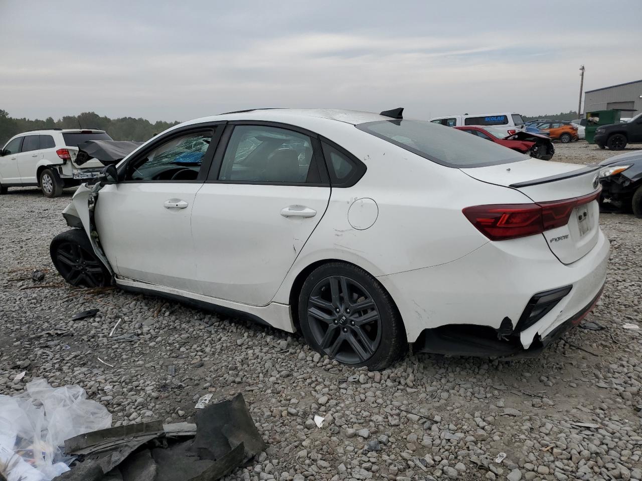 Obraz 2 z 2020 KIA FORTE GT LINE 2020 z VIN 3KPF34AD8LE203272