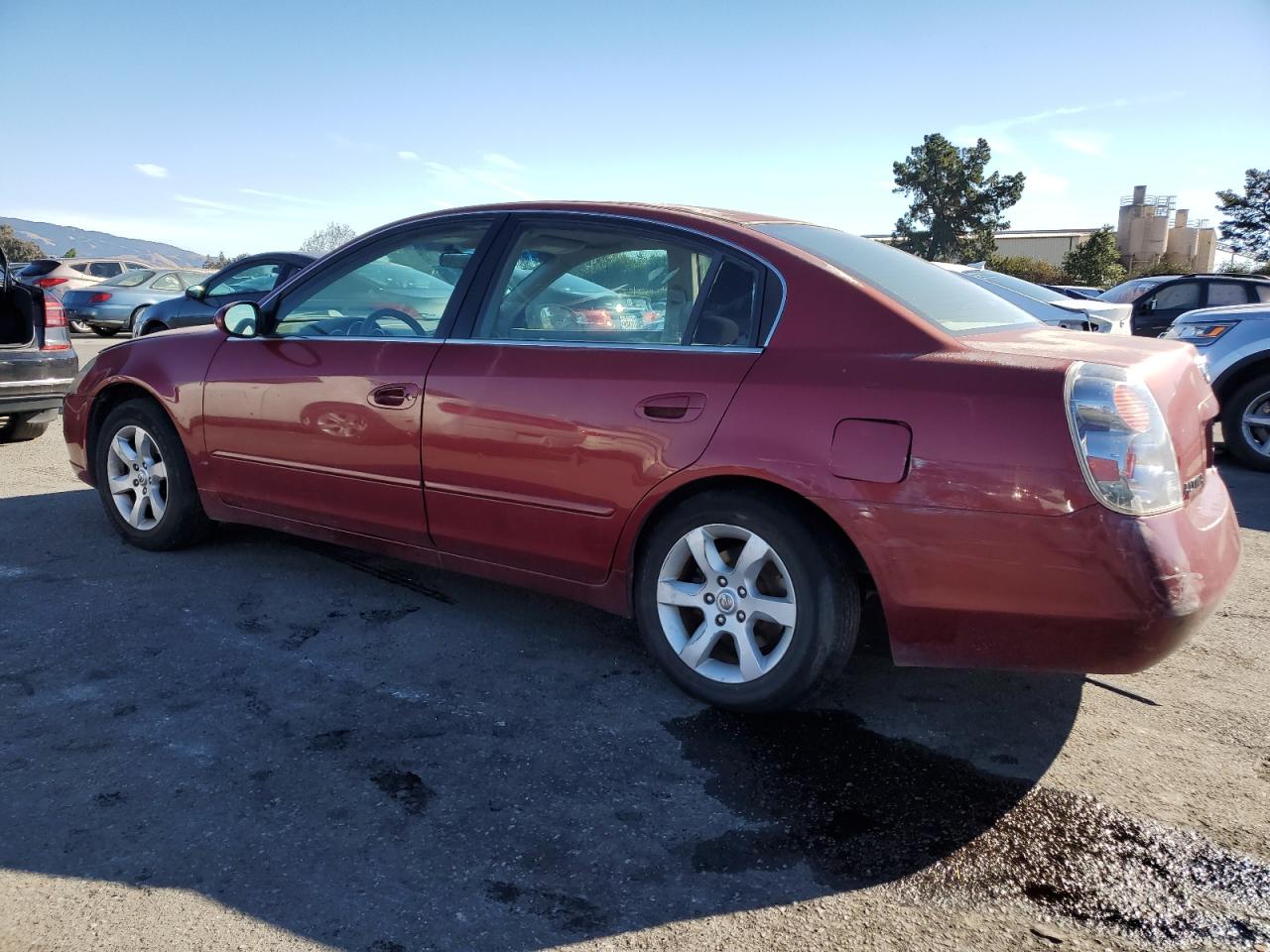 Image 2 of 2005 NISSAN ALTIMA S 2005 with VIN 1N4AL11D45C305712