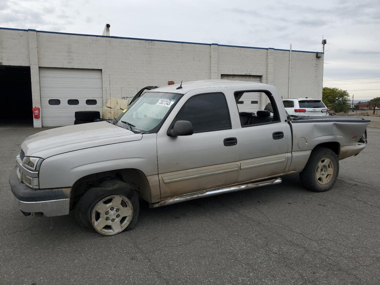 Obraz 1 z 2005 CHEVROLET SILVERADO K1500 2005 z VIN 2GCEK13T651314100