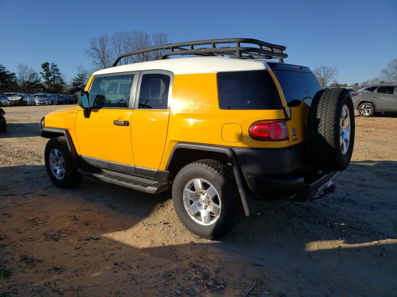Изображение 2 2007 TOYOTA FJ CRUISER 2007 с VIN JTEBU11F270003154