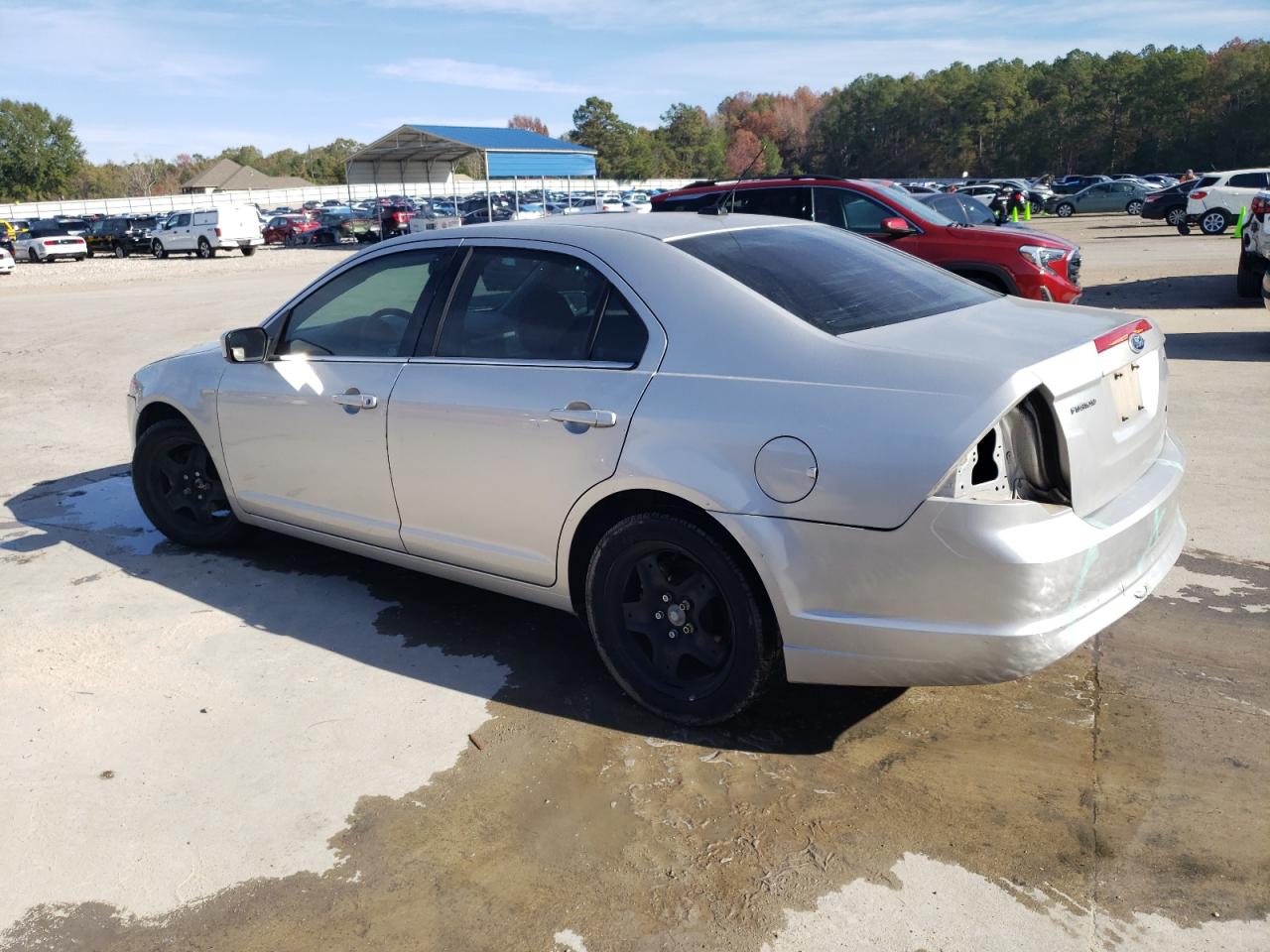 Image 2 of 2010 FORD FUSION SE 2010 with VIN 3FAHP0HA7AR400026