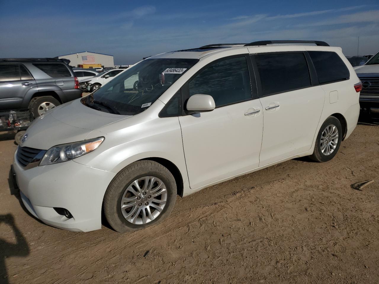Obraz 2016 TOYOTA SIENNA XLE 2016