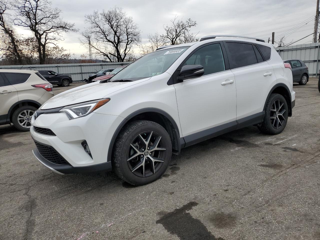 Obraz 2016 TOYOTA RAV4 SE 2016