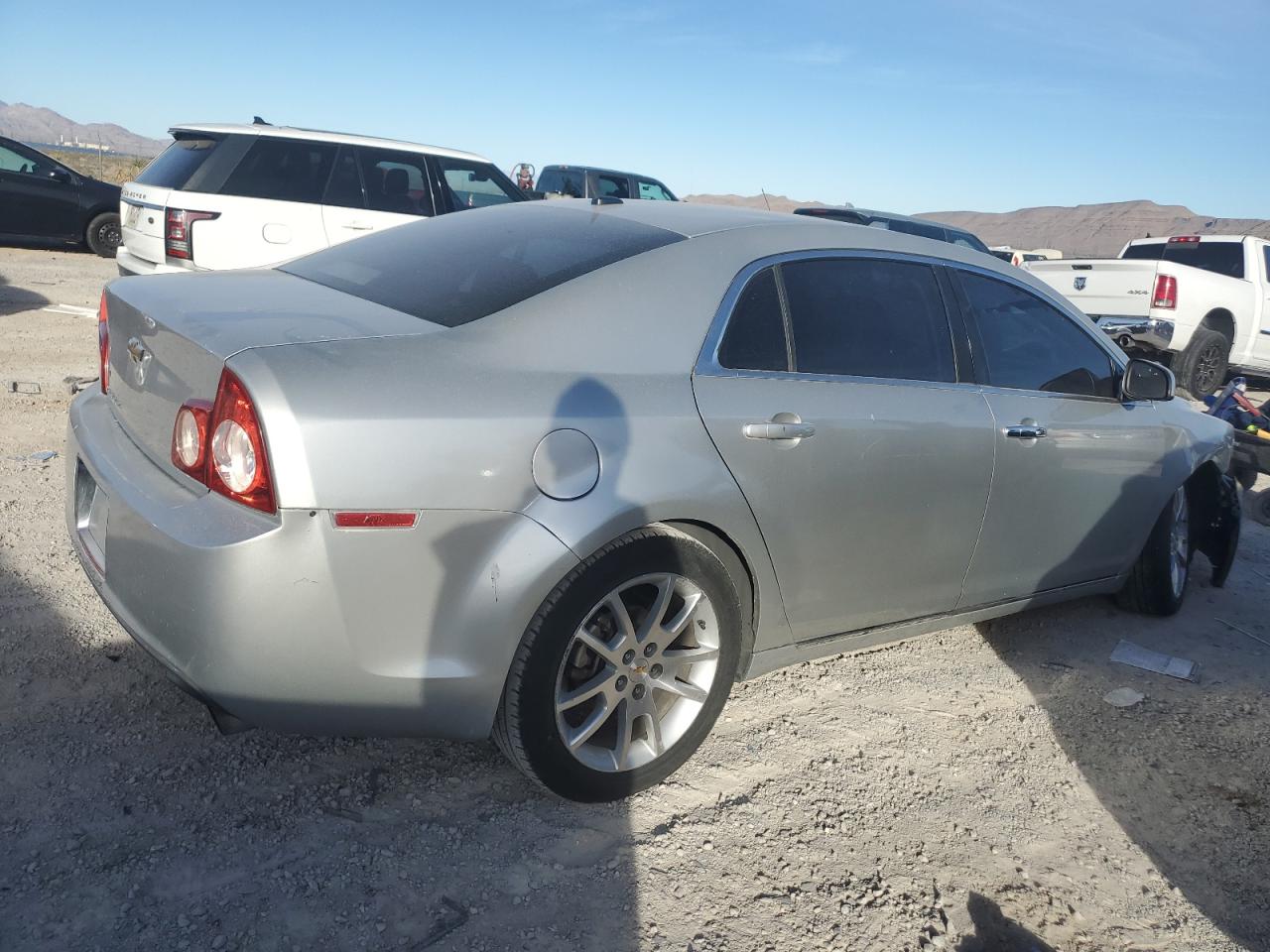 Image 3 of 2010 CHEVROLET MALIBU LTZ 2010 with VIN 1G1ZE5E7XAF134369