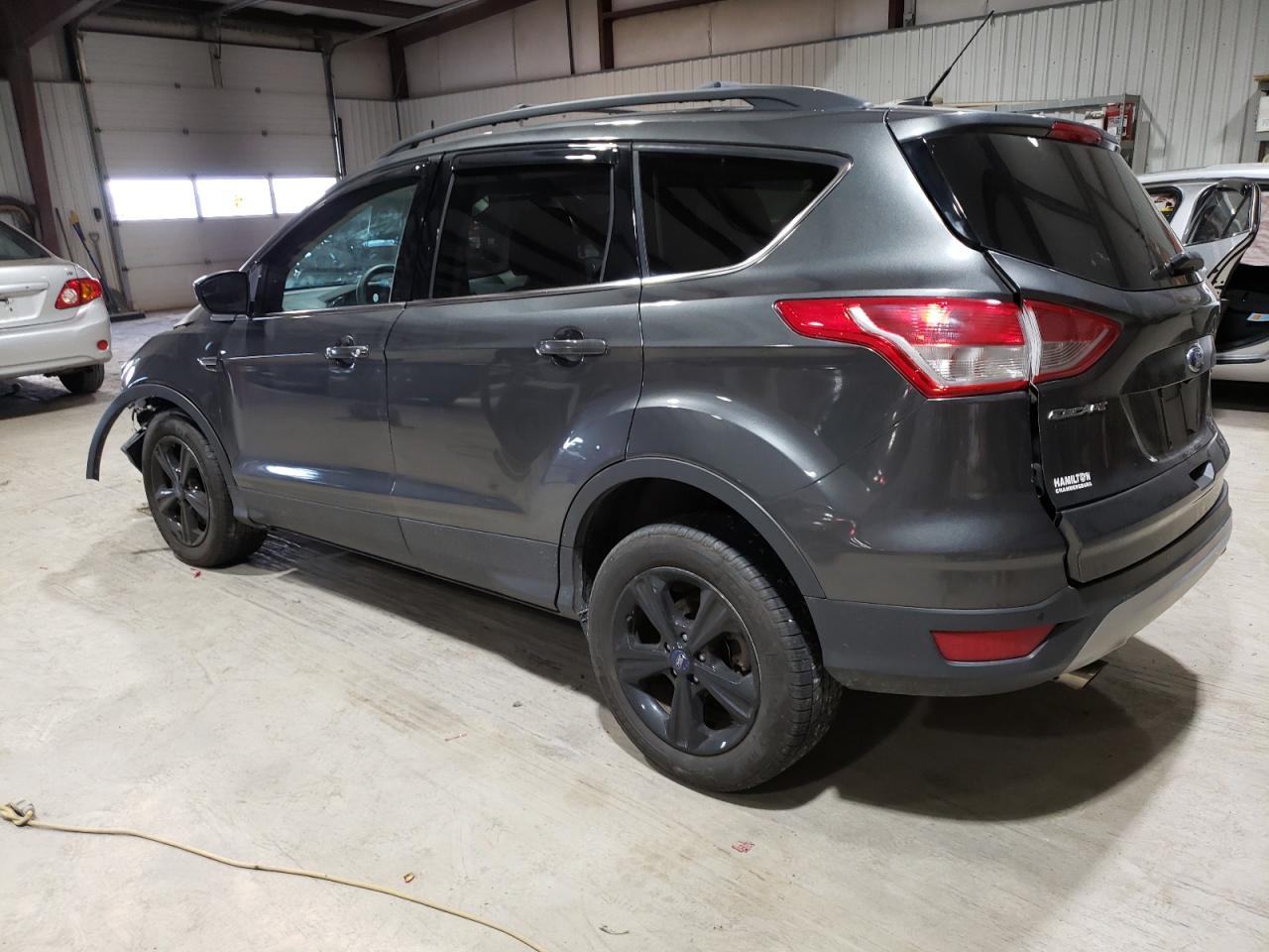 Image 2 of 2016 FORD ESCAPE SE 2016 with VIN 1FMCU9GX6GUC48891