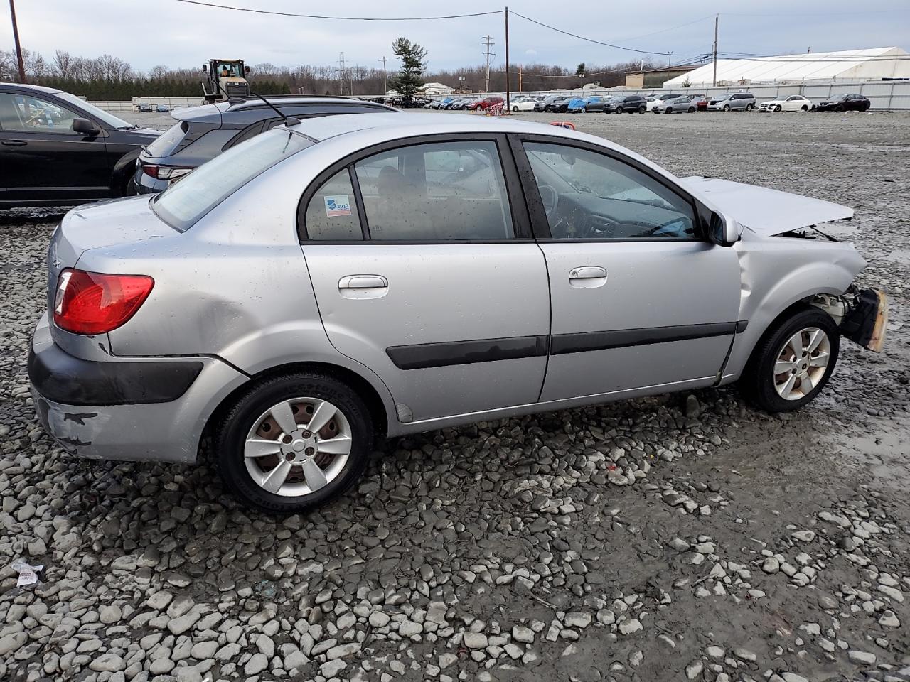 Image 3 of 2007 KIA RIO BASE 2007 with VIN KNADE123376261322