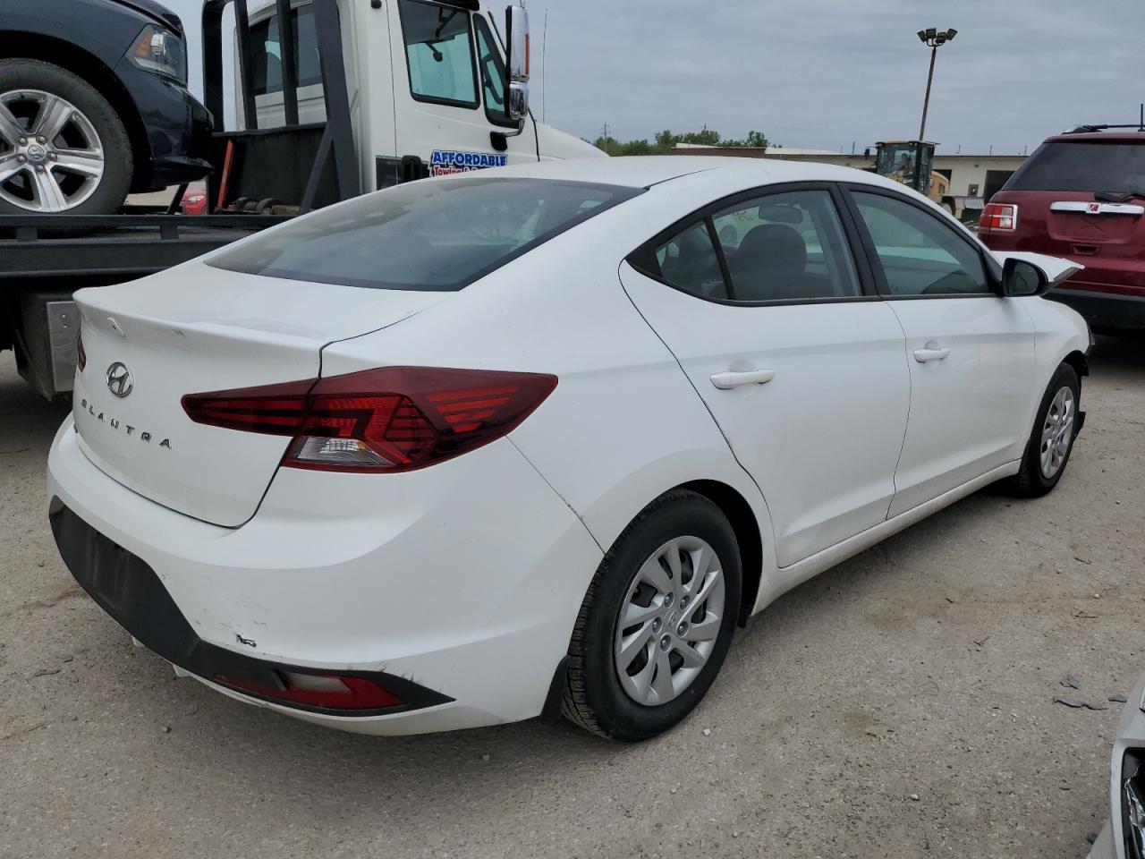 Obraz 3 z 2020 HYUNDAI ELANTRA SE 2020 z VIN 5NPD74LF4LH566609