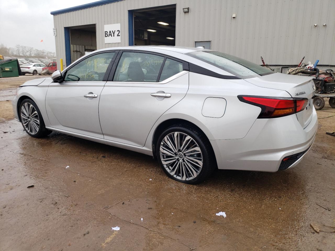 Image 2 of 2023 NISSAN ALTIMA SL 2023 with VIN 1N4BL4EV5PN361643