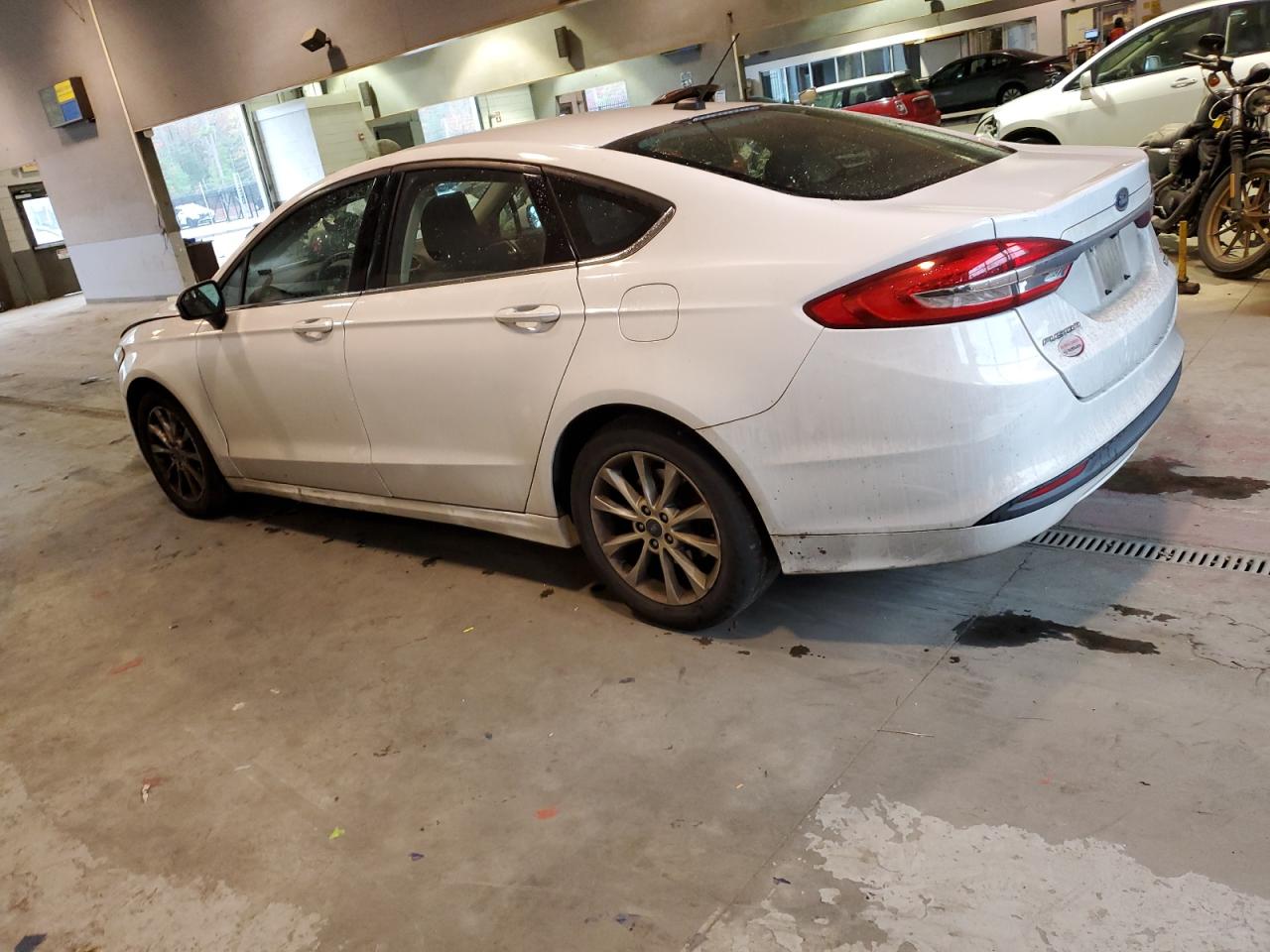 Изображение 2 2017 FORD FUSION SE 2017 с VIN 3FA6P0HD4HR121676