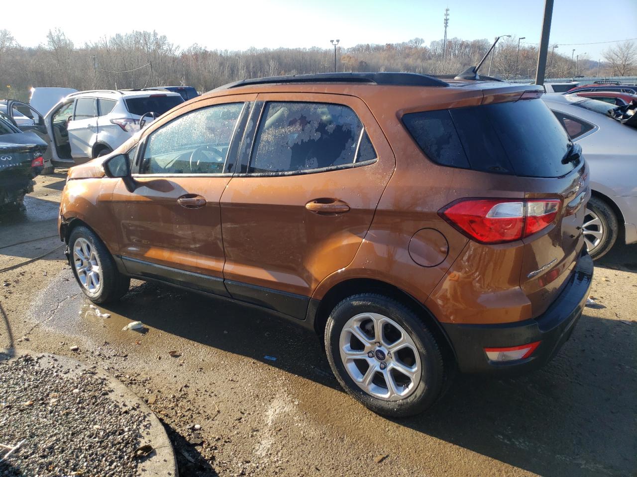 Image 2 of 2018 FORD ECOSPORT SE 2018 with VIN MAJ3P1TE7JC160629