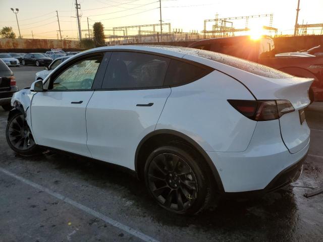 Изображение 2 2022 TESLA MODEL Y  2022 с VIN 7SAYGDEE2NF385857