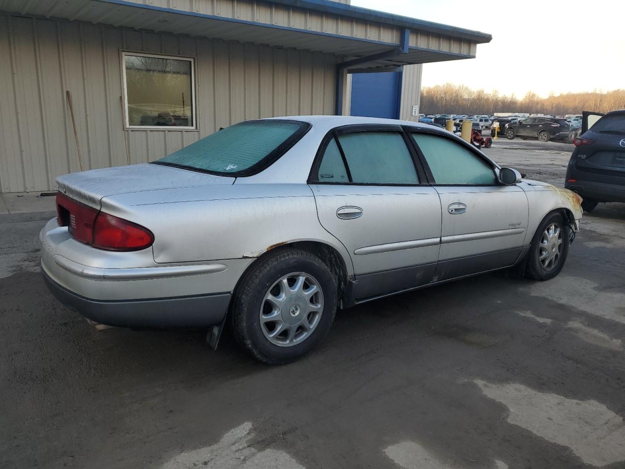 Изображение 3 2001 BUICK REGAL GS 2001 с VIN 2G4WF551211142357