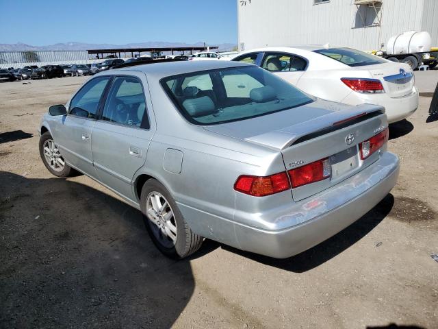 Obraz 2 z 2000 TOYOTA CAMRY LE 2000 z VIN 4T1BF28K8YU101859