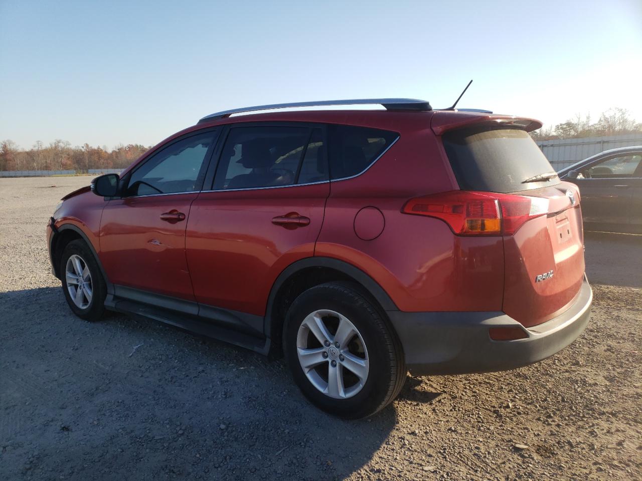 Image 2 of 2014 TOYOTA RAV4 XLE 2014 with VIN JTMWFREV4EJ011120