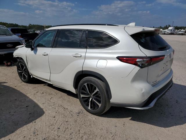 Image 2 of 2021 TOYOTA HIGHLANDER XSE 2021 with VIN 5TDLZRAH5MS042923