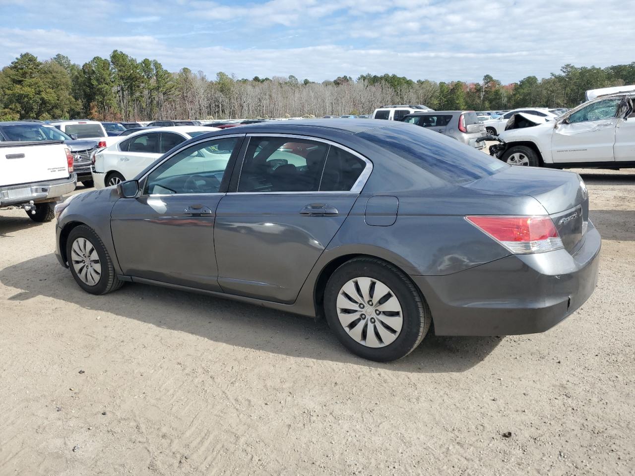 Obraz 2 z 2010 HONDA ACCORD LX 2010 z VIN 1HGCP2F37AA182301