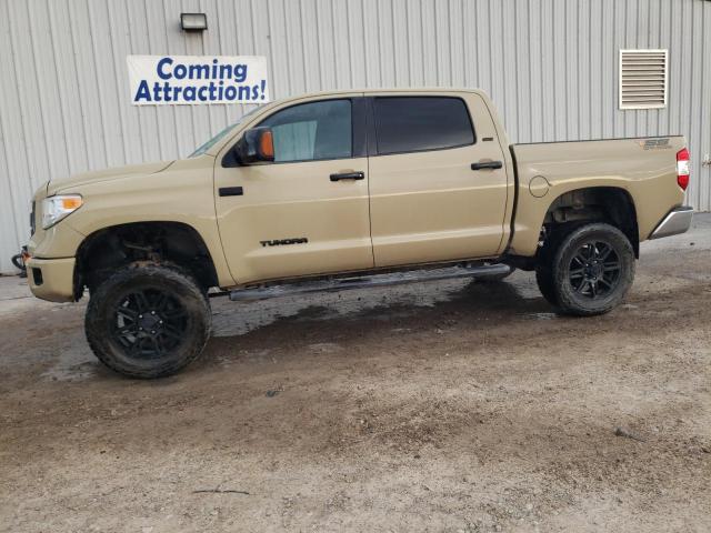 Image 1 of 2017 TOYOTA TUNDRA CREWMAX SR5 2017 with VIN 5TFDW5F17HX666398