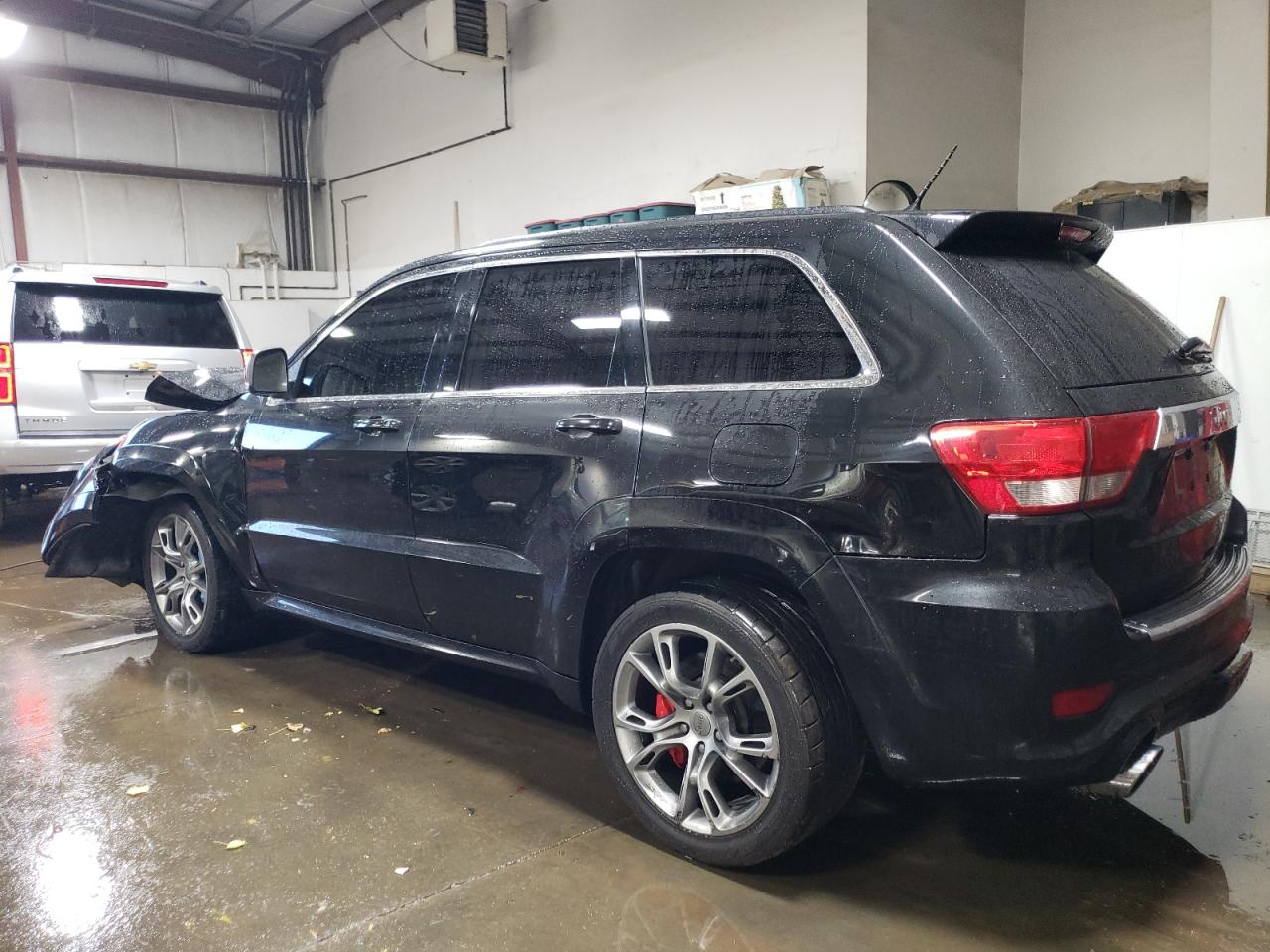 Obraz 2 z 2012 JEEP GRAND CHEROKEE SRT-8 2012 z VIN 1C4RJFDJ6CC346163