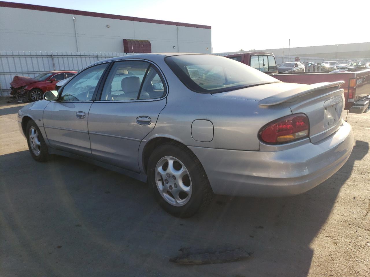 Obraz 2 z 1999 OLDSMOBILE INTRIGUE GL 1999 z VIN 1G3WS52H6XF343214