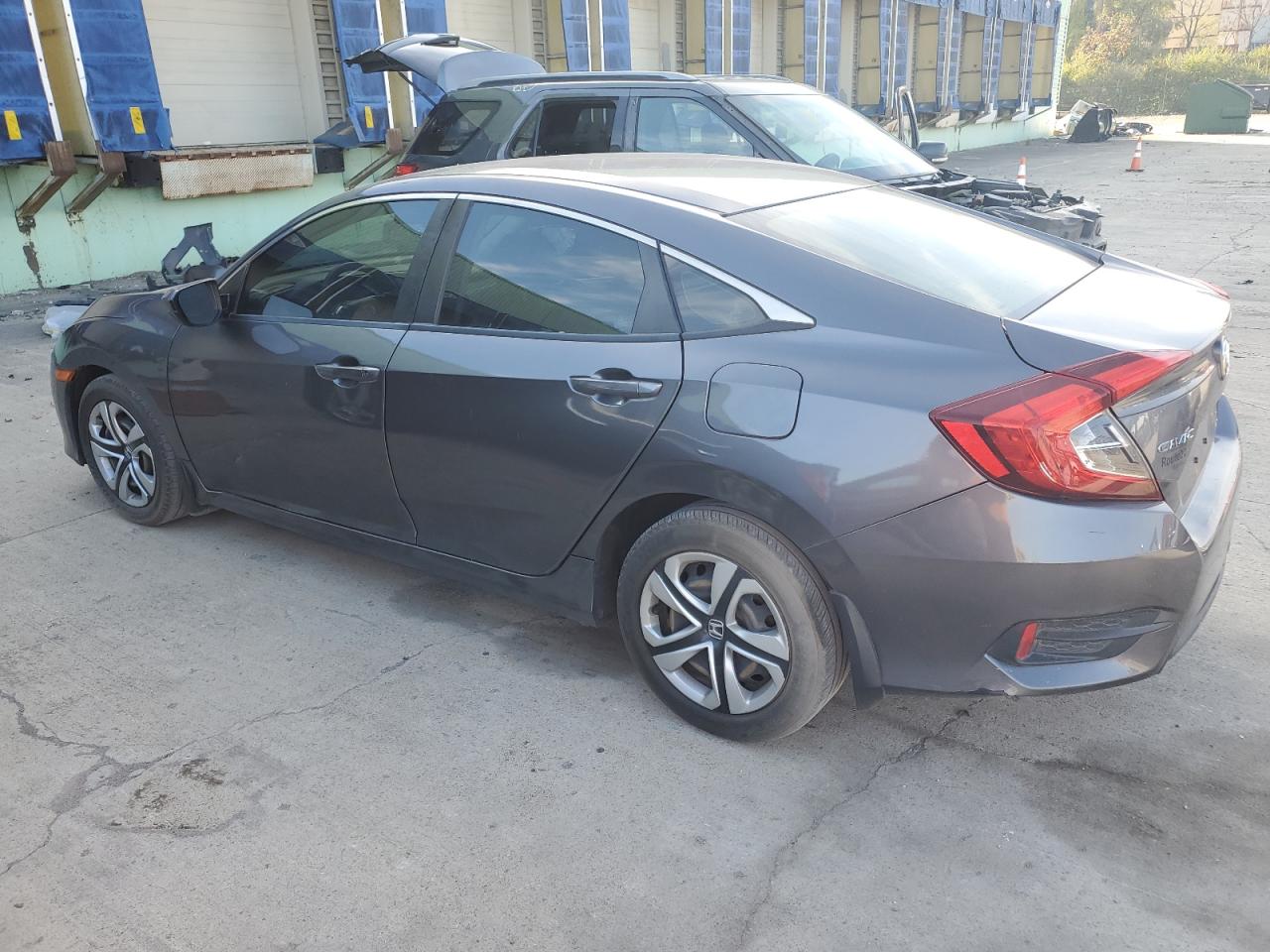 Изображение 2 2017 HONDA CIVIC LX 2017 с VIN 2HGFC2F50HH559198