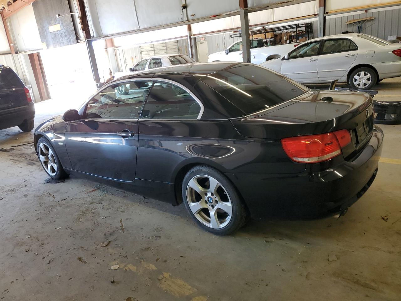 Obraz 2 z 2007 BMW 328 I 2007 z VIN WBAWL13557PX14848