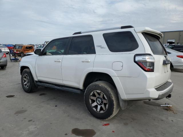 Изображение 2 2017 TOYOTA 4RUNNER SR5/SR5 PREMIUM 2017 с VIN JTEBU5JR5H5445108