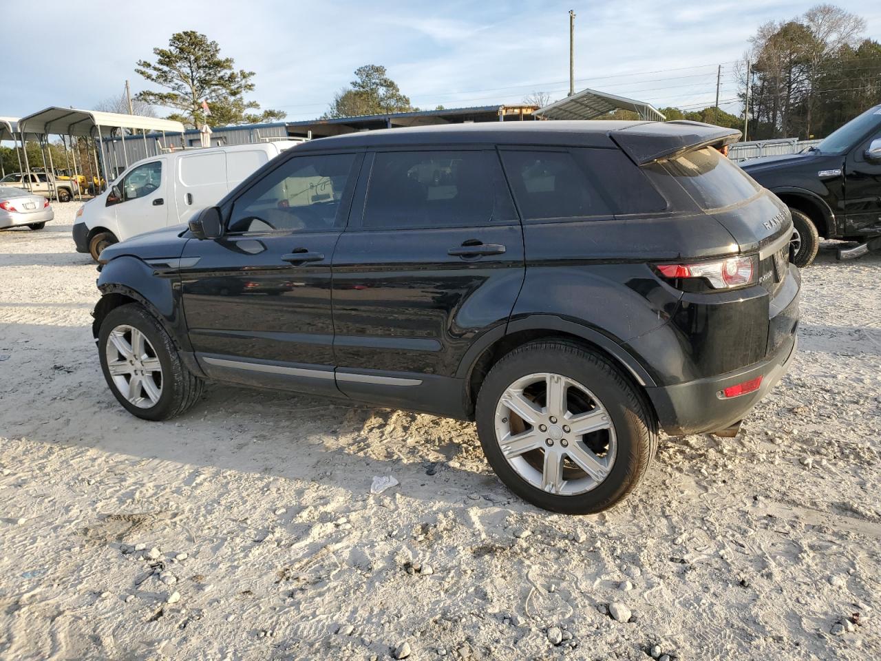 Obraz 2 z 2015 LAND ROVER RANGE ROVER EVOQUE PURE PREMIUM 2015 z VIN SALVR2BG9FH077065