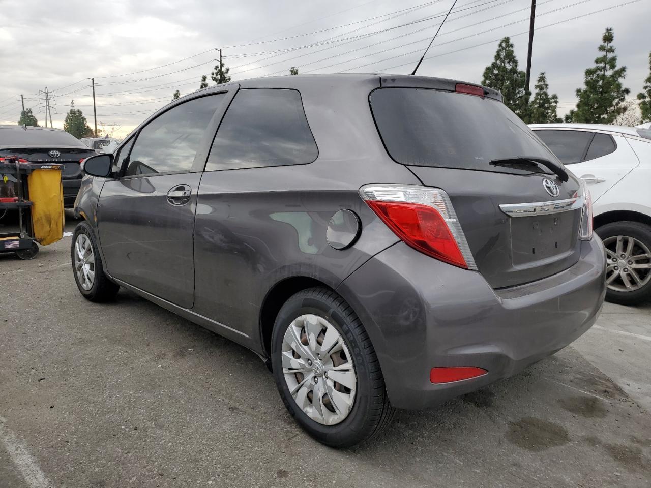 Obraz 2 z 2014 TOYOTA YARIS  2014 z VIN VNKJTUD37EA009276