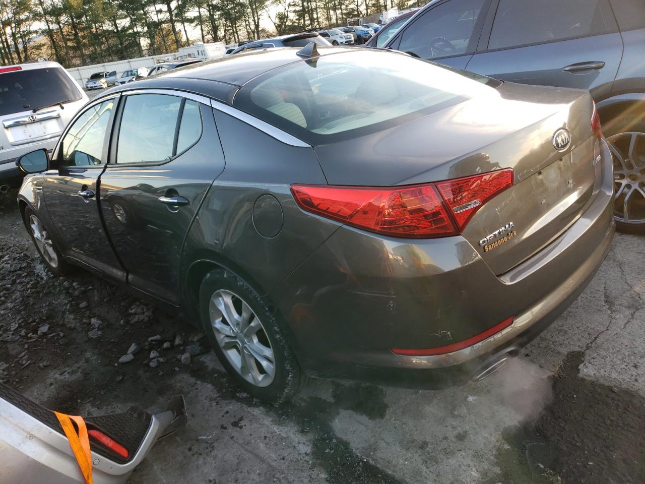 Image 2 of 2013 KIA OPTIMA EX 2013 with VIN 5XXGN4A76DG226373