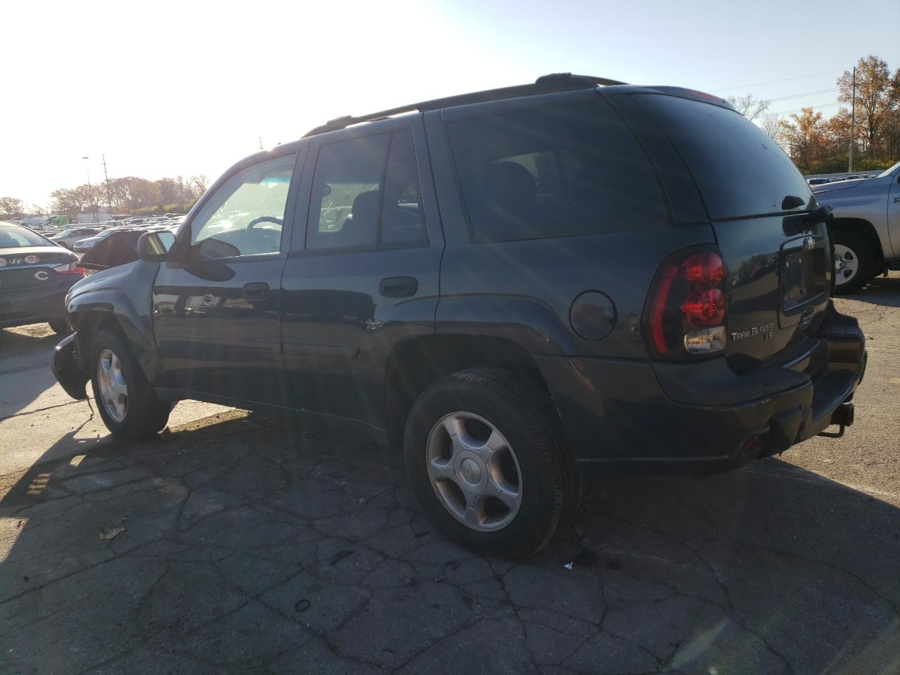Изображение 2 2007 CHEVROLET TRAILBLAZER LS 2007 с VIN 1GNDT13S672298944