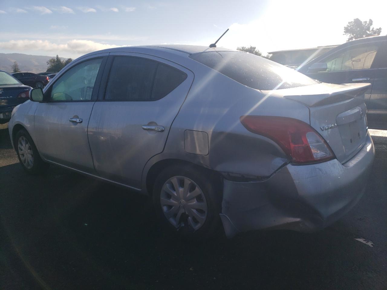 Изображение 2 2014 NISSAN VERSA S 2014 с VIN 3N1CN7AP2EL818541