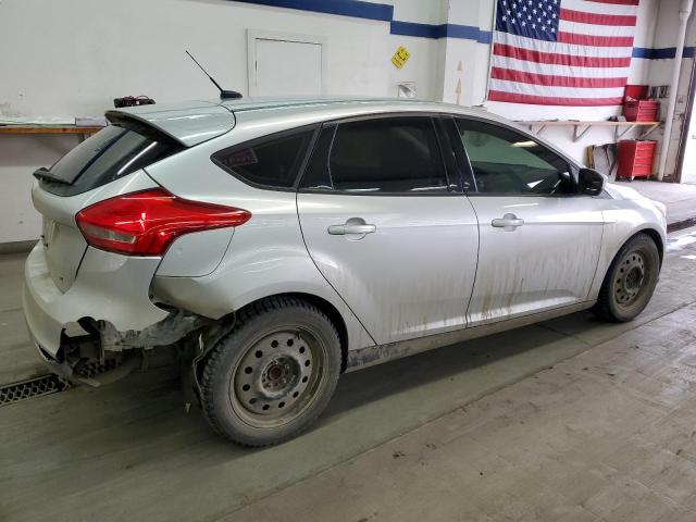 Image 3 of 2018 FORD FOCUS SE 2018 with VIN 1FADP3K26JL280848