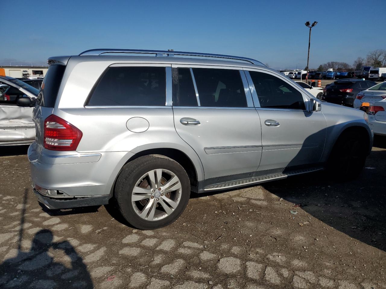 Image 3 of 2011 MERCEDES-BENZ GL 450 4MATIC 2011 with VIN 4JGBF7BE9BA664427