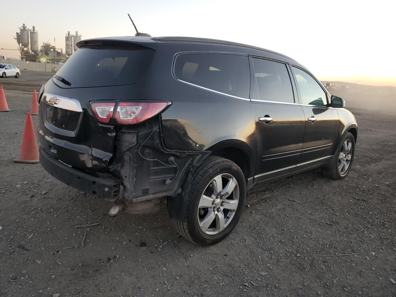 Изображение 3 2017 CHEVROLET TRAVERSE LT 2017 с VIN 1GNKVGKD8HJ121200