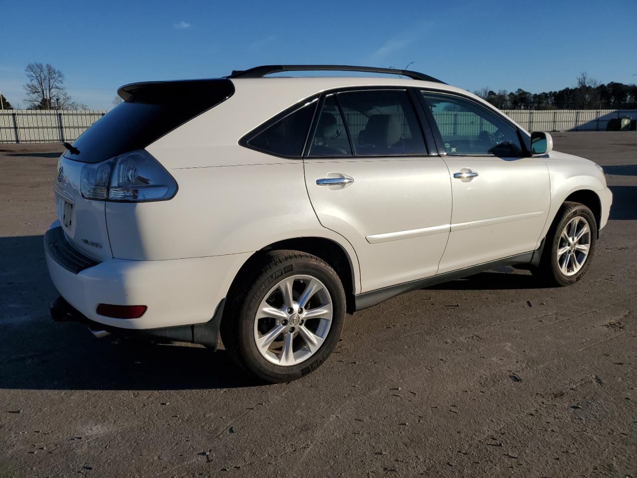 Image 3 of 2008 LEXUS RX 350 2008 with VIN 2T2HK31U08C092658