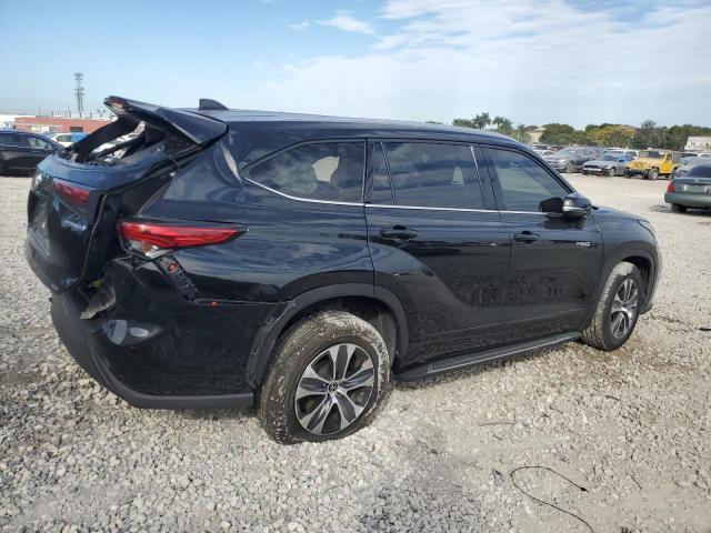 Image 3 of 2021 TOYOTA HIGHLANDER HYBRID XLE 2021 with VIN 5TDGARAH5MS509413