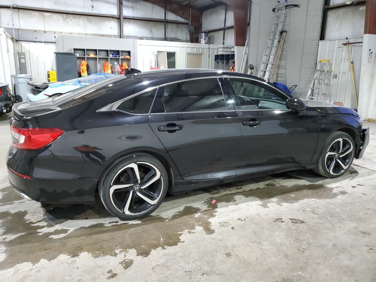 Obraz 3 z 2020 HONDA ACCORD SPORT 2020 z VIN 1HGCV1F33LA000631