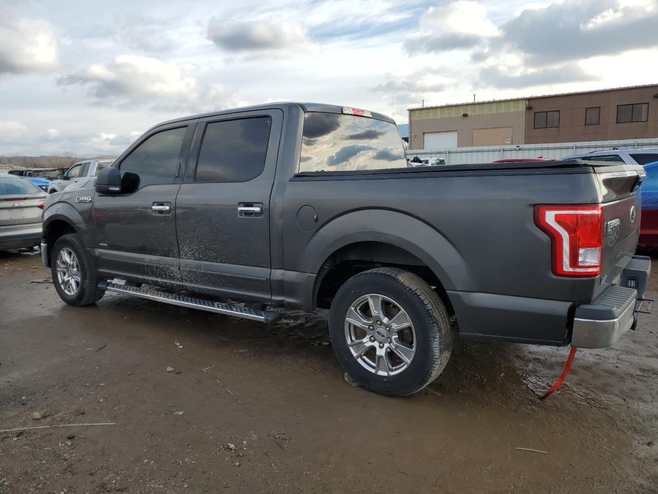 Изображение 2 2017 FORD F150 SUPERCREW 2017 с VIN 1FTEW1CP4HKD43333