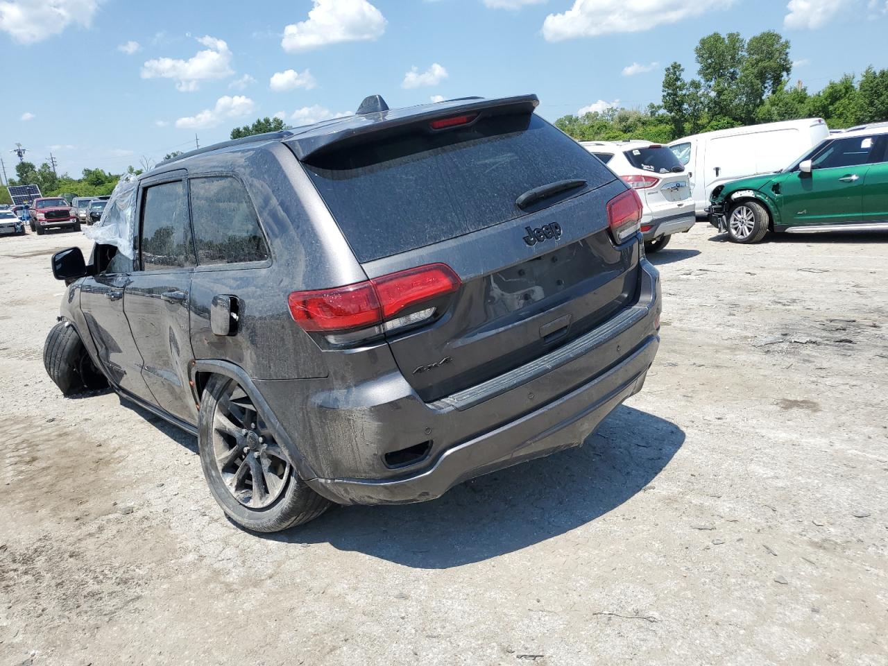 Obraz 2 z 2019 JEEP GRAND CHEROKEE LAREDO 2019 z VIN 1C4RJFAG8KC761265