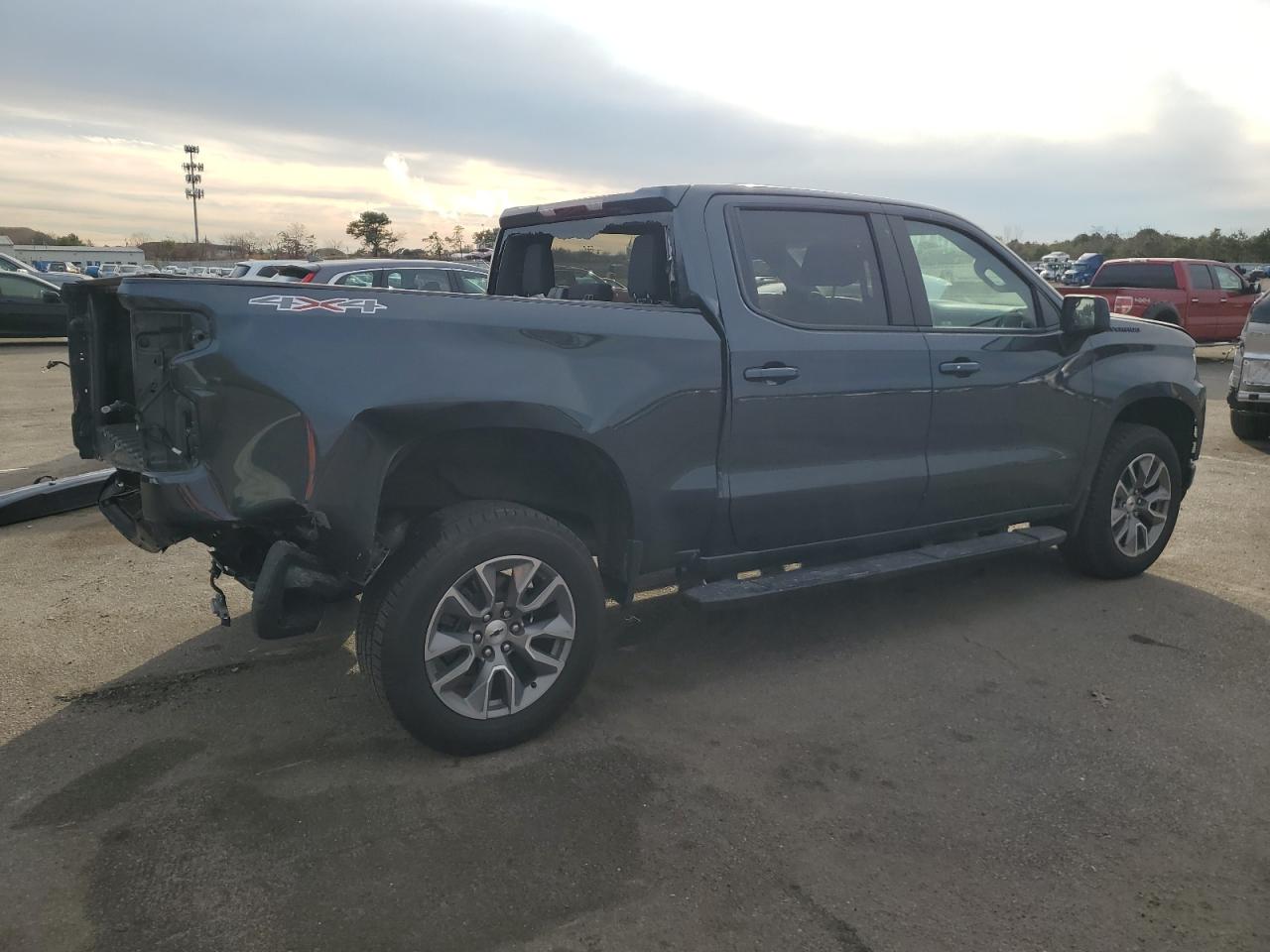 Obraz 3 z 2022 CHEVROLET SILVERADO LTD K1500 RST 2022 z VIN 1GCUYEEDXNZ180285