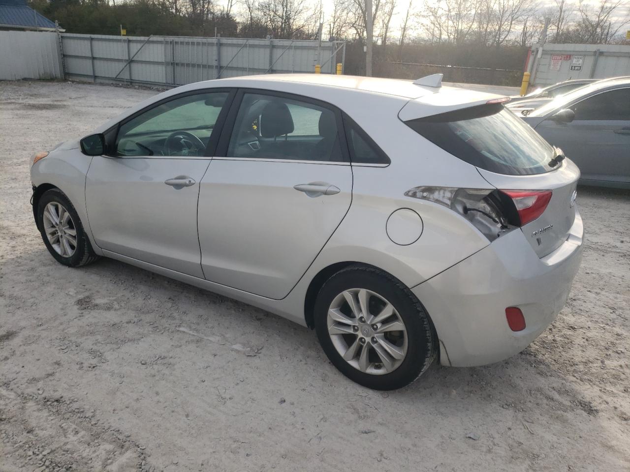 Image 2 of 2013 HYUNDAI ELANTRA GT  2013 with VIN KMHD35LE0DU151816